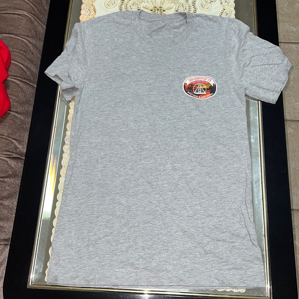 Grey San Francisco souvenir t-shirt